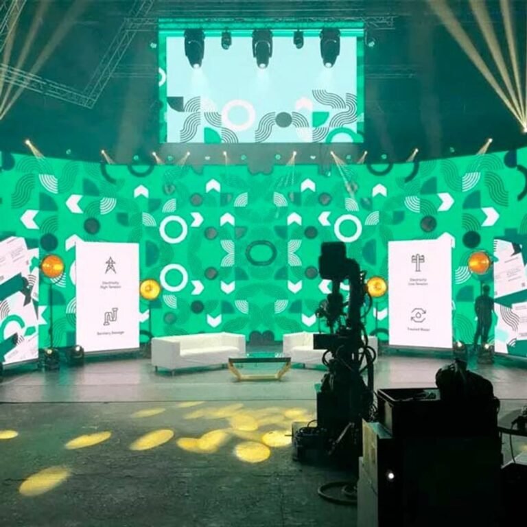 LED display production area used for packing and pre-shipment inspection planning